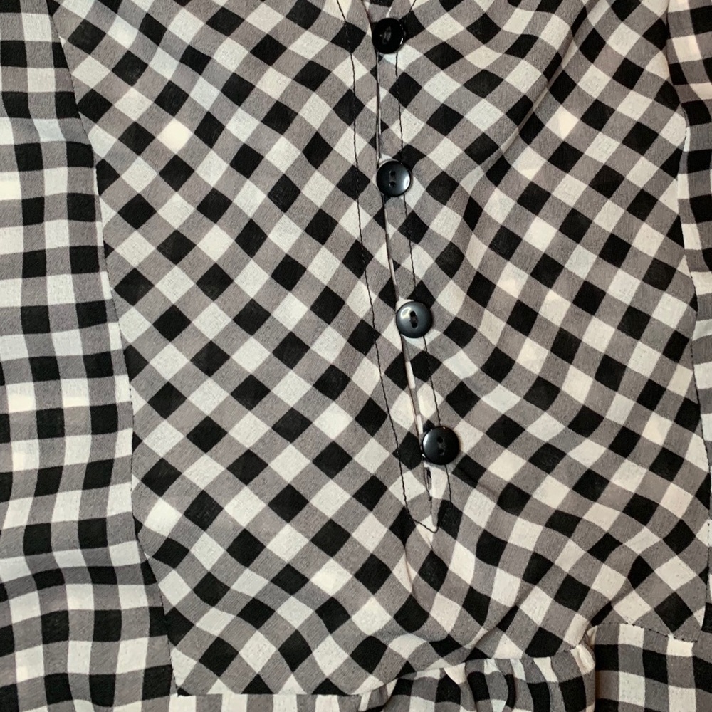 Checkered blouse - Picture 2 of 4